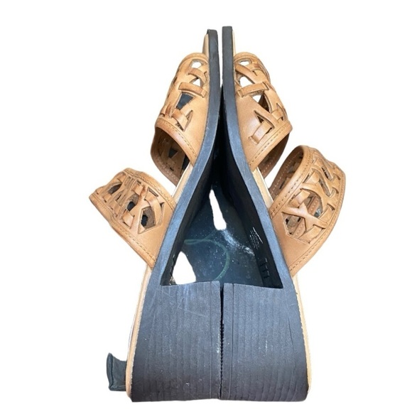 Vintage Tarantino’s Vintage Basket Weave Leather Heeled Sandals I Size: 8B - Picture 7 of 9